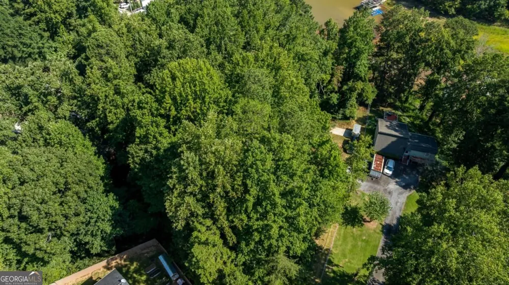 6182 Hutchins DR Buford, GA 30518