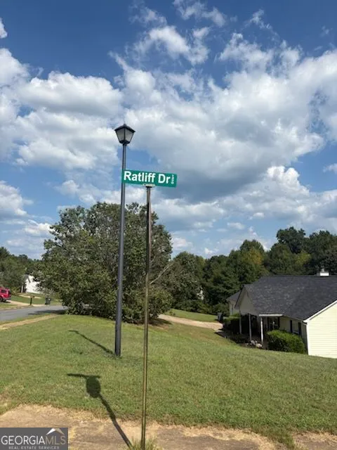 20 Ratliff DR Covington, GA 30016