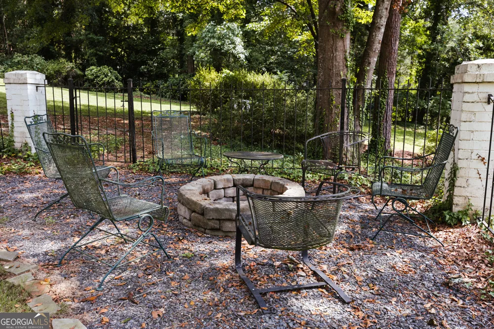 198 Xavier DR Athens, GA 30606