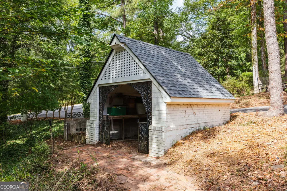 198 Xavier DR Athens, GA 30606