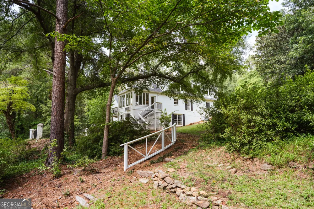 198 Xavier DR Athens, GA 30606