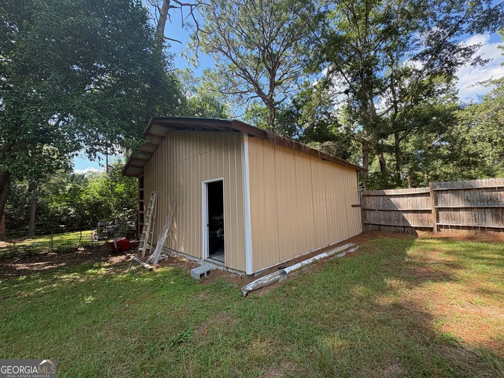 517 N Main ST Statesboro, GA 30458