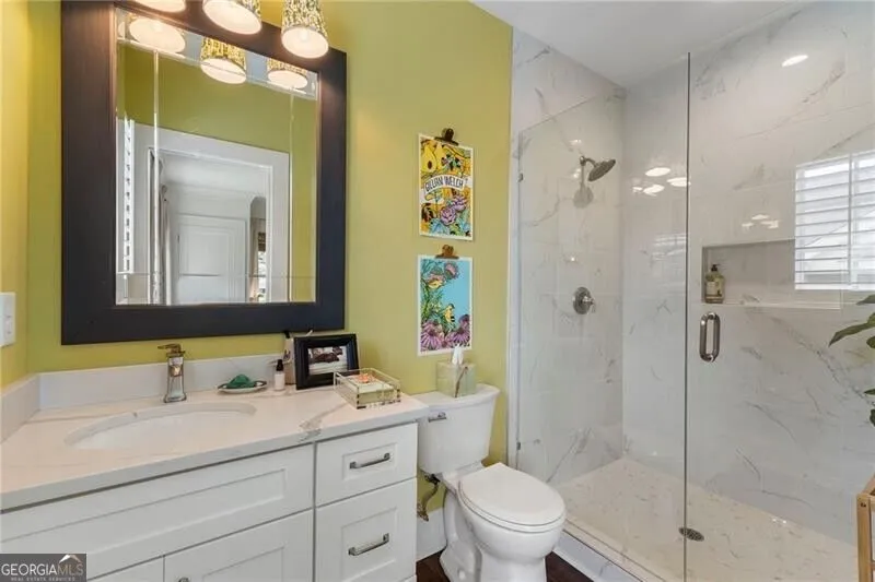 1055 Bellevue DR NE Atlanta, GA 30306