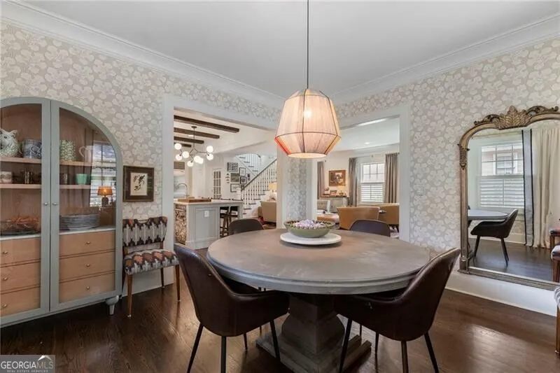 1055 Bellevue DR NE Atlanta, GA 30306