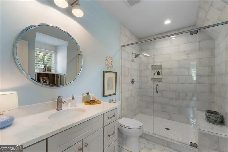 1055 Bellevue DR NE Atlanta, GA 30306
