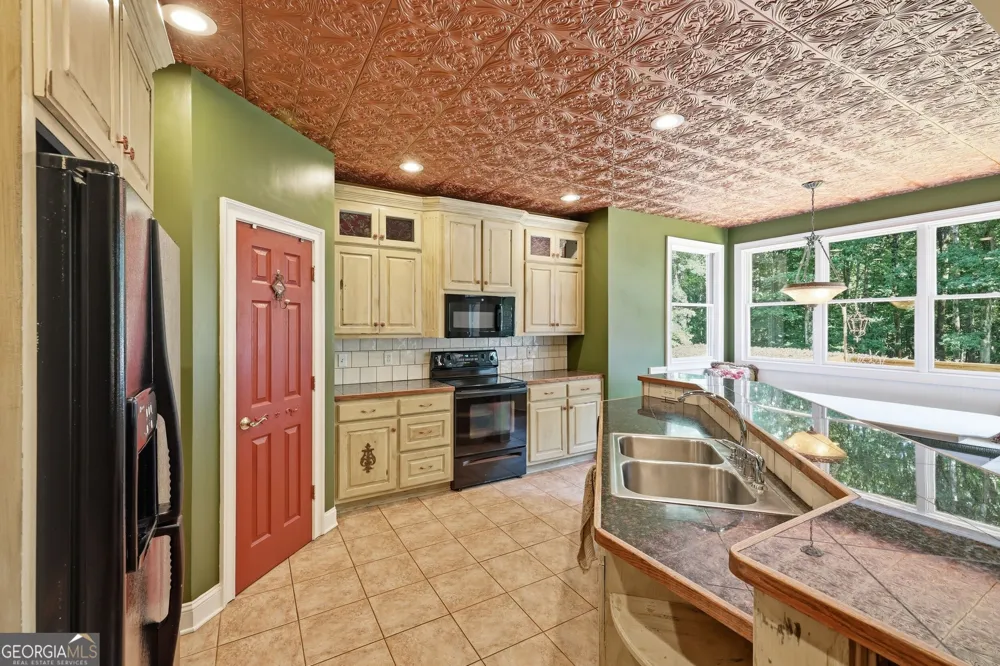 4829-A Old Pendergrass RD Jefferson, GA 30549