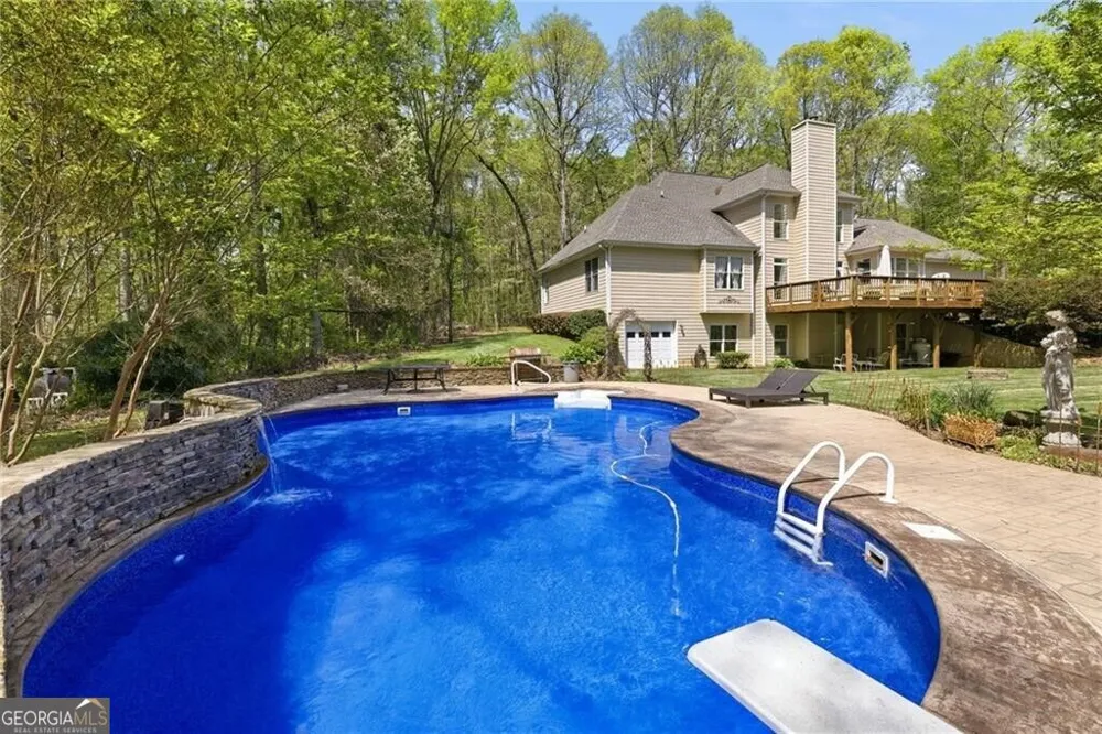 4829-A Old Pendergrass RD Jefferson, GA 30549