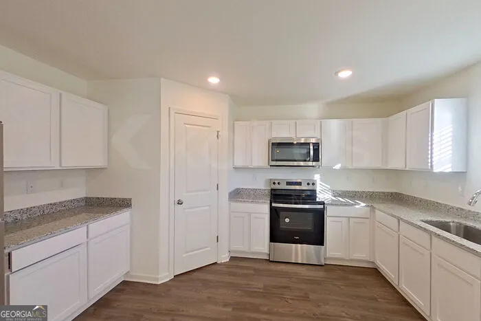 108 Flat Rock Mill TRL Warner Robins, GA 31093