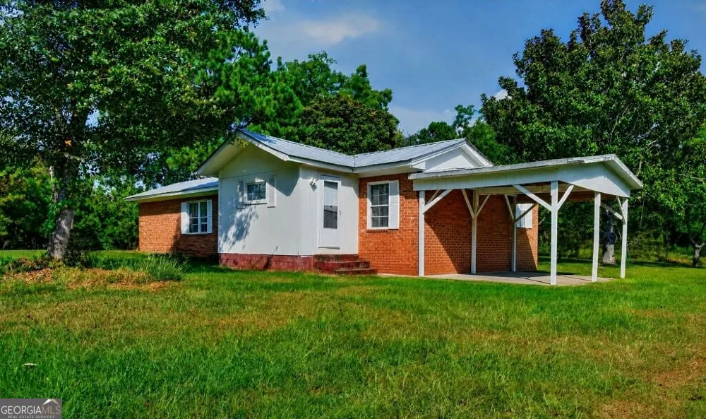 2150 Buena Vista HWY Mauk, GA 31058