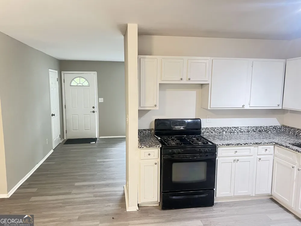 1259 Pineglen DR Riverdale, GA 30296