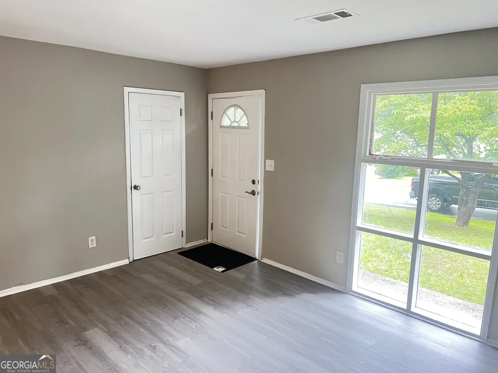 1259 Pineglen DR Riverdale, GA 30296