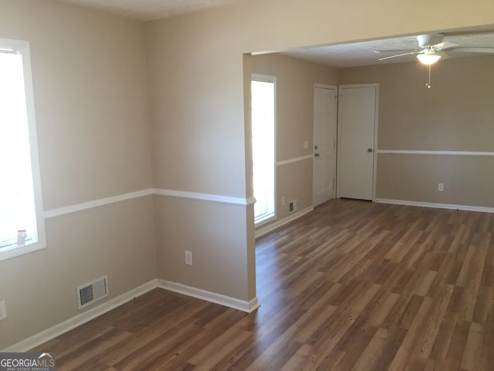 2076 Campfire DR Riverdale, GA 30296