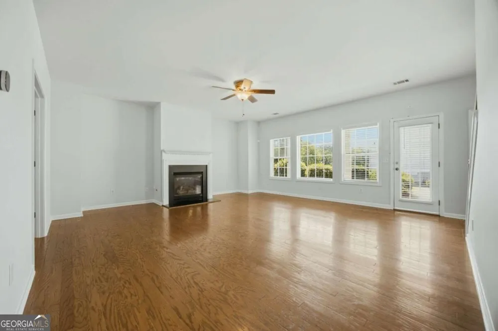 1851 Brighton BLVD SE Atlanta, GA 30316