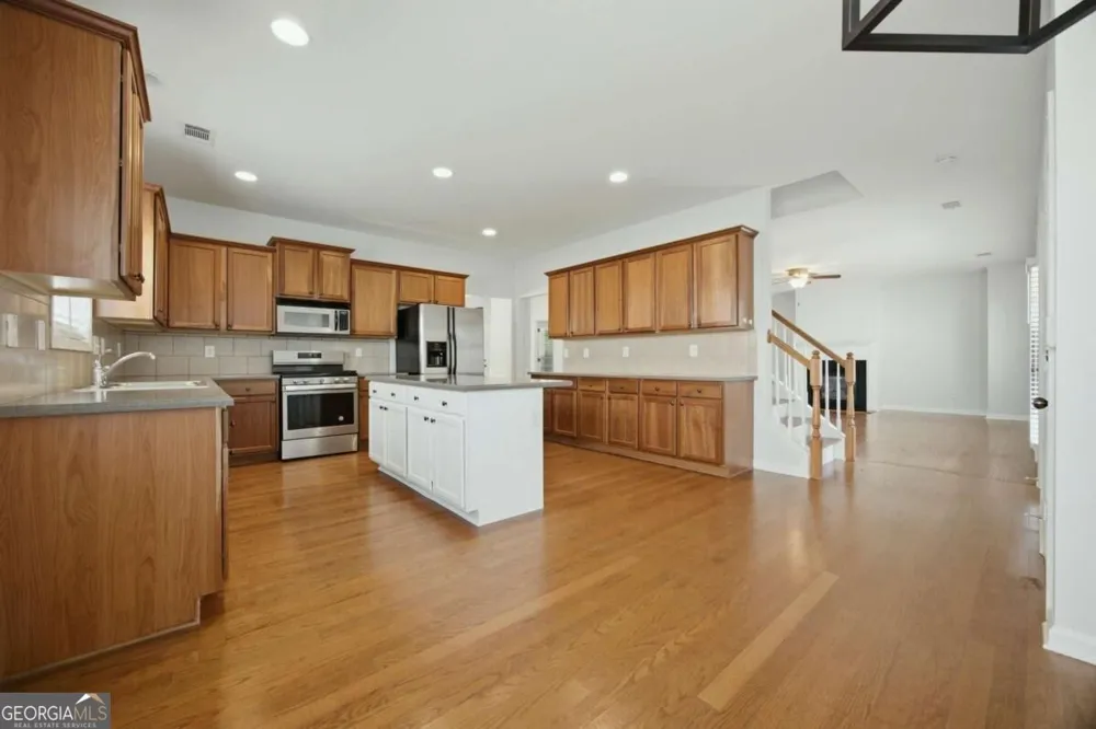 1851 Brighton BLVD SE Atlanta, GA 30316