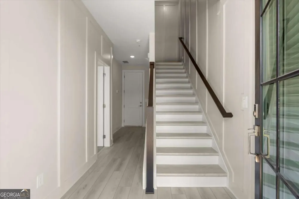 431 Mezzo LN Alpharetta, GA 30009