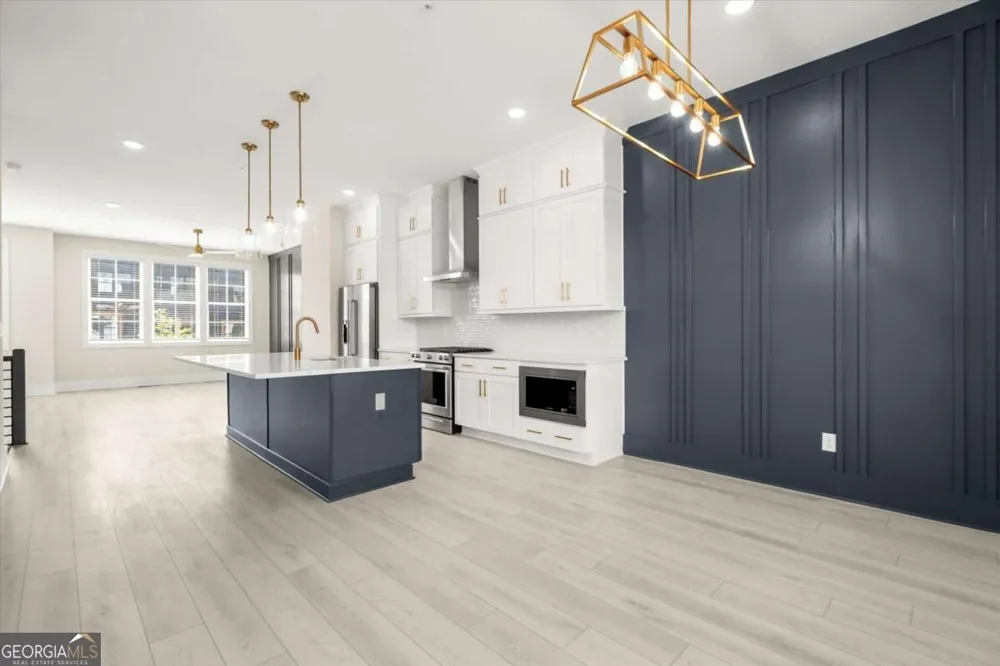 431 Mezzo LN Alpharetta, GA 30009