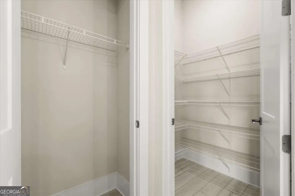 431 Mezzo LN Alpharetta, GA 30009