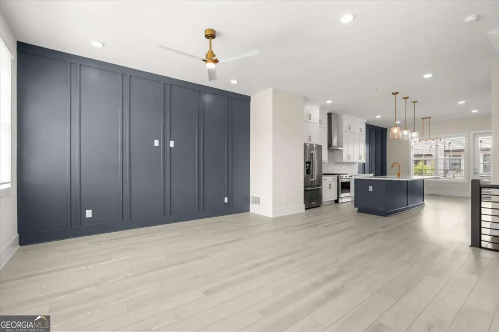 431 Mezzo LN Alpharetta, GA 30009