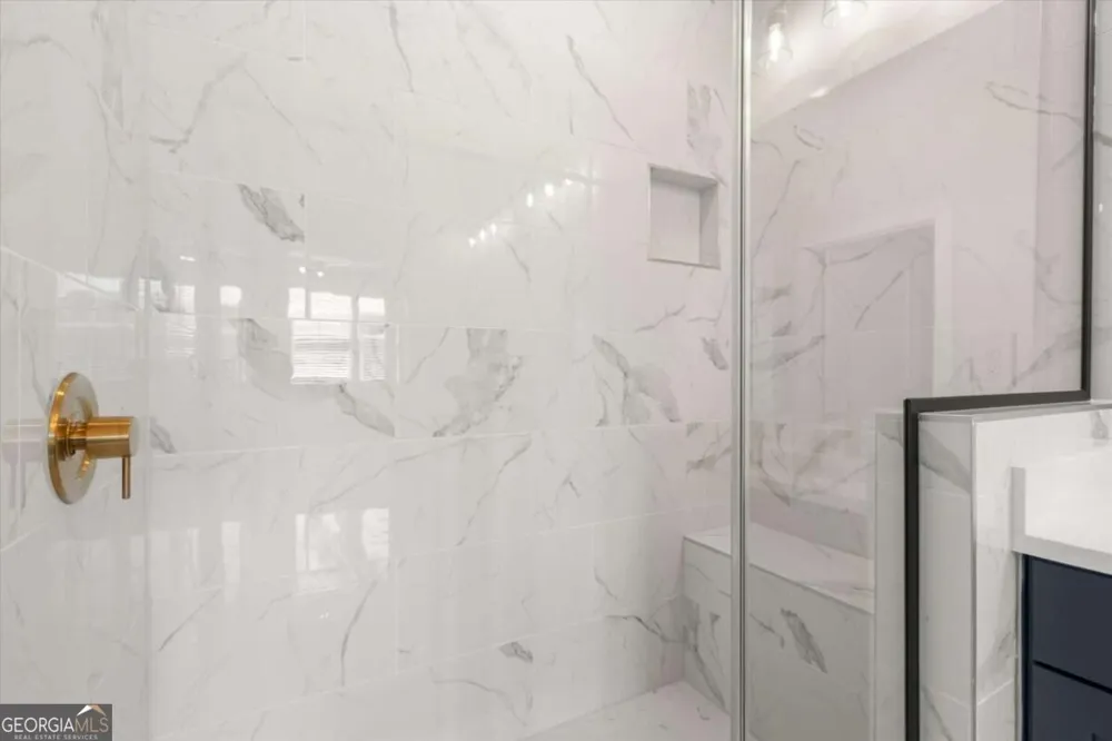 431 Mezzo LN Alpharetta, GA 30009