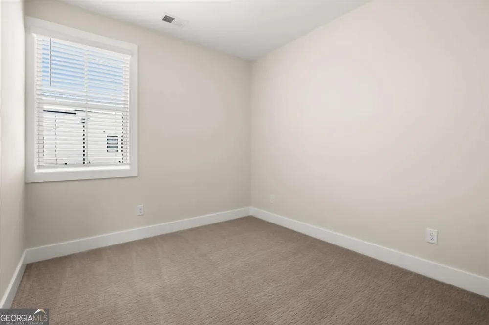 431 Mezzo LN Alpharetta, GA 30009