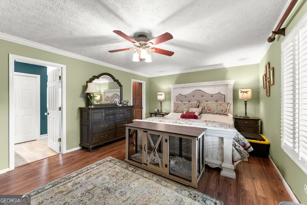 501 High Meadow Lakes Rd Clarkesville, GA 30523