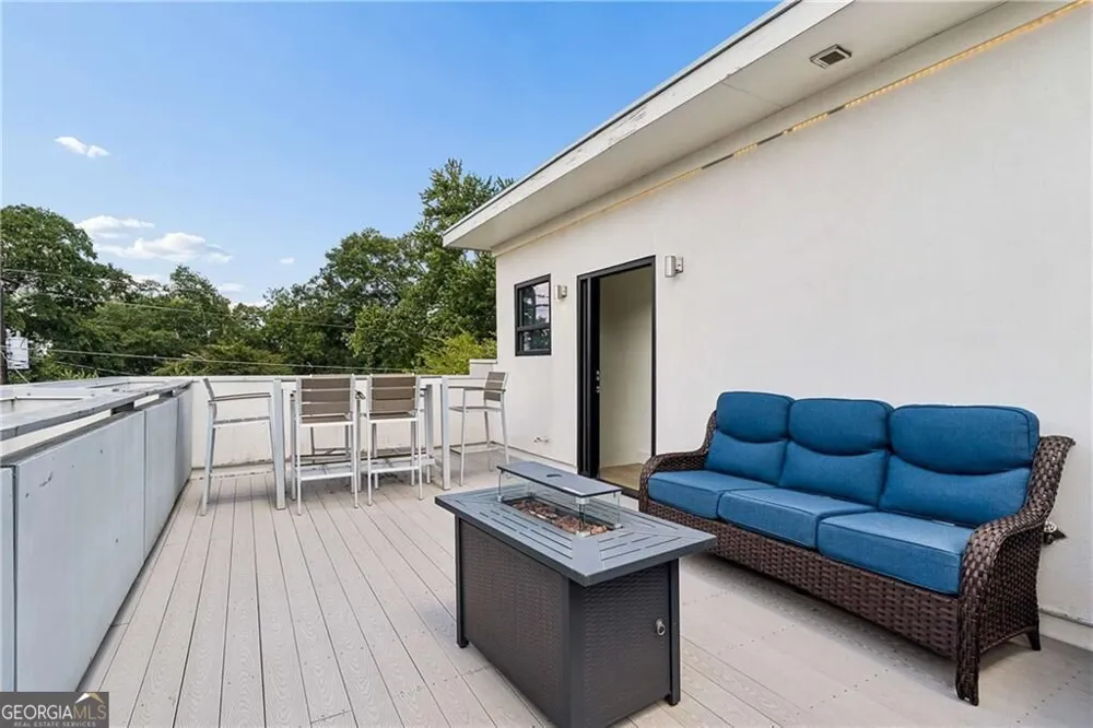 575 Highland AVE NE Atlanta, GA 30312