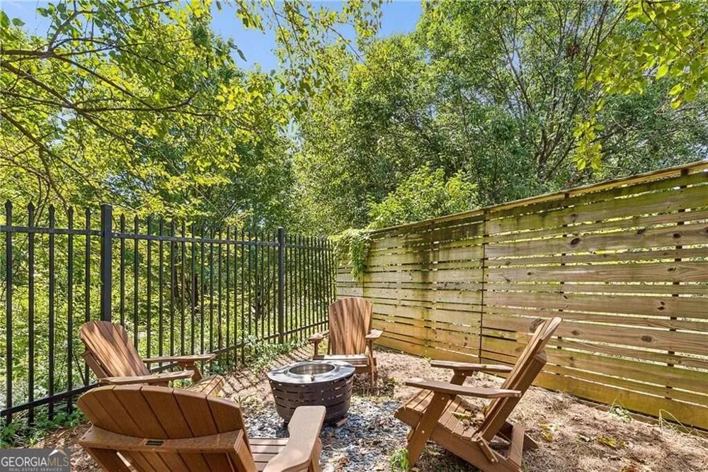 575 Highland AVE NE Atlanta, GA 30312