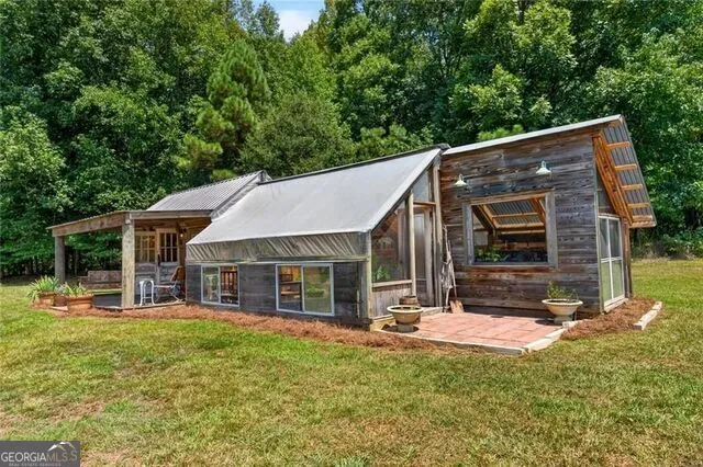 961 Birdie RD Griffin, GA 30223