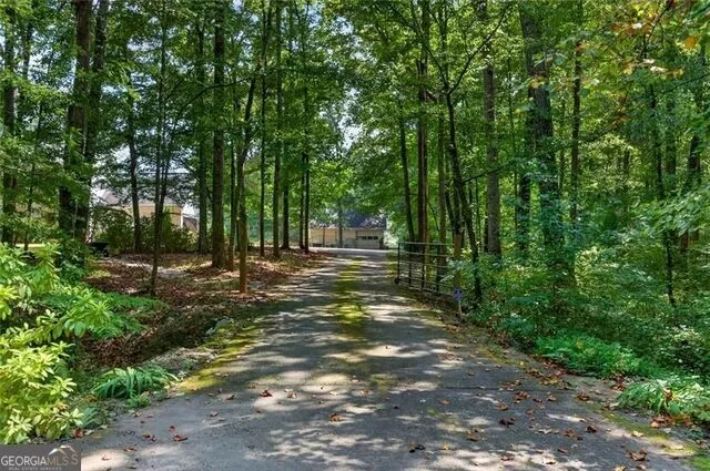 961 Birdie RD Griffin, GA 30223