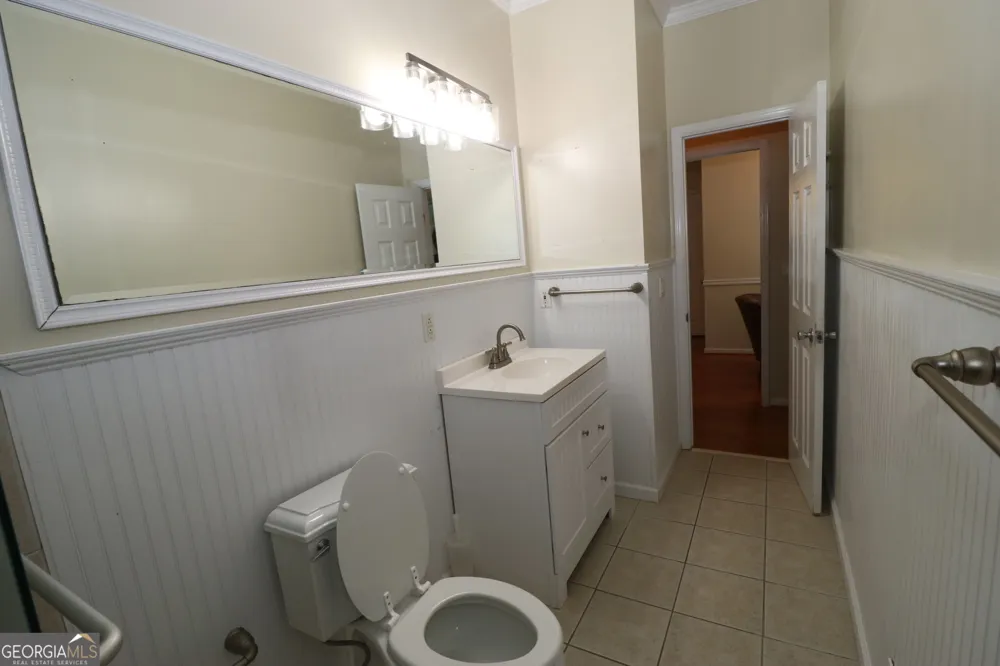 160 Fenwyck CMNS Fayetteville, GA 30214