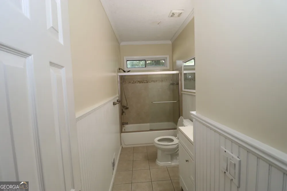 160 Fenwyck CMNS Fayetteville, GA 30214