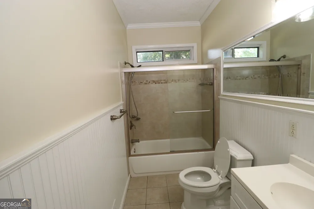160 Fenwyck CMNS Fayetteville, GA 30214