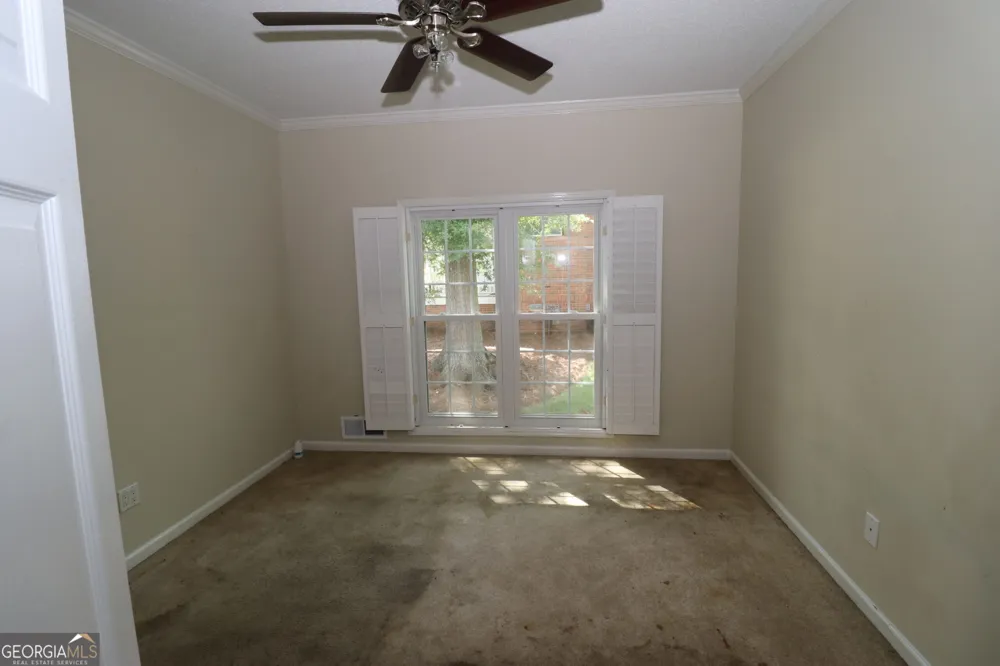160 Fenwyck CMNS Fayetteville, GA 30214