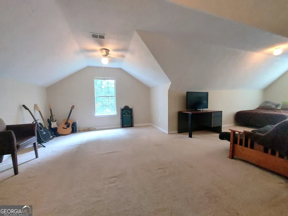 2737 Crestworth LN Buford, GA 30519