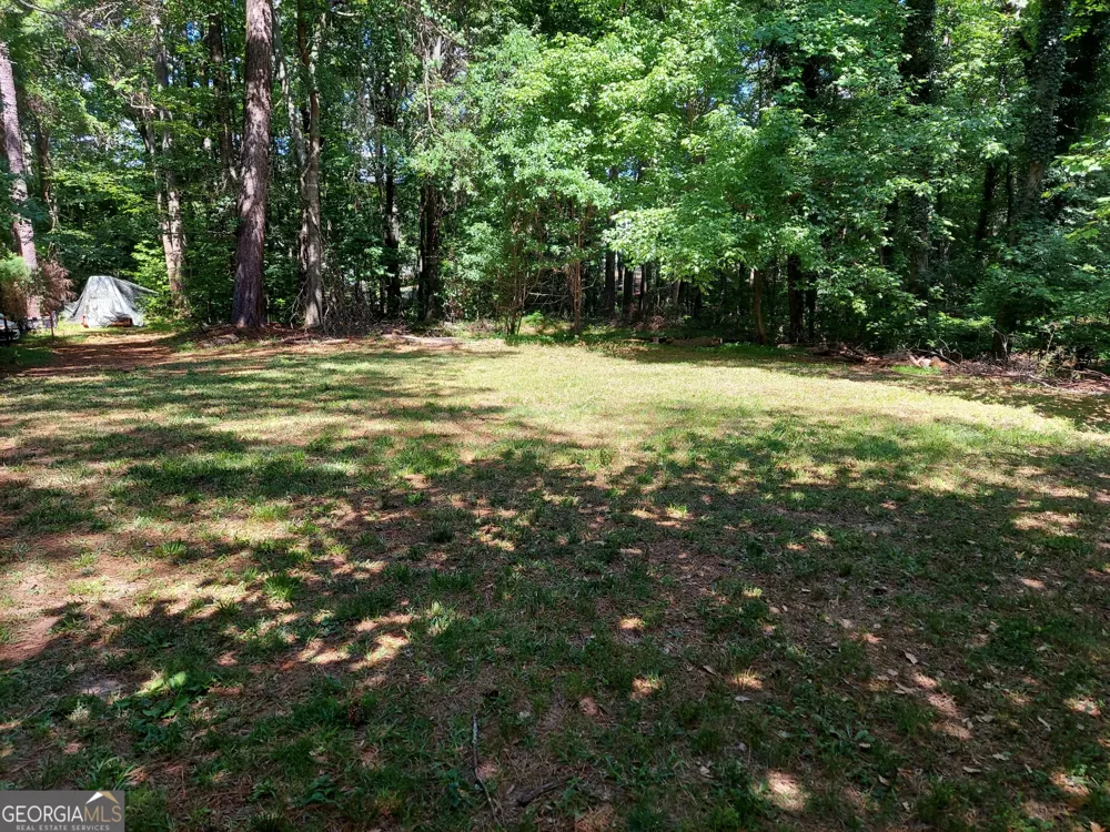 2737 Crestworth LN Buford, GA 30519
