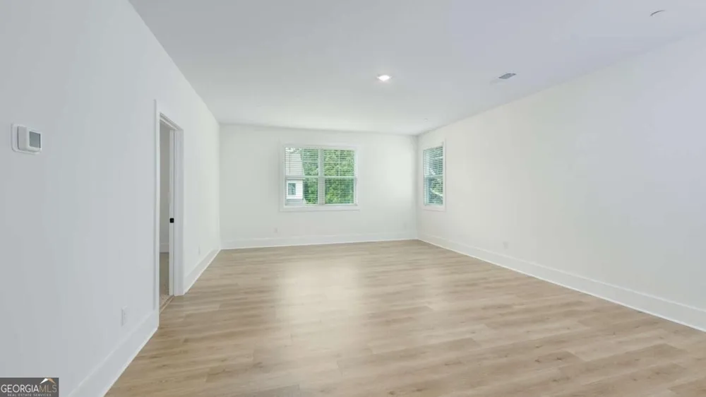 1469 Longwing LN Marietta, GA 30066