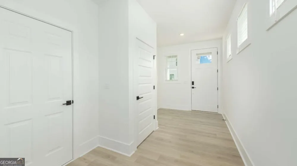1469 Longwing LN Marietta, GA 30066