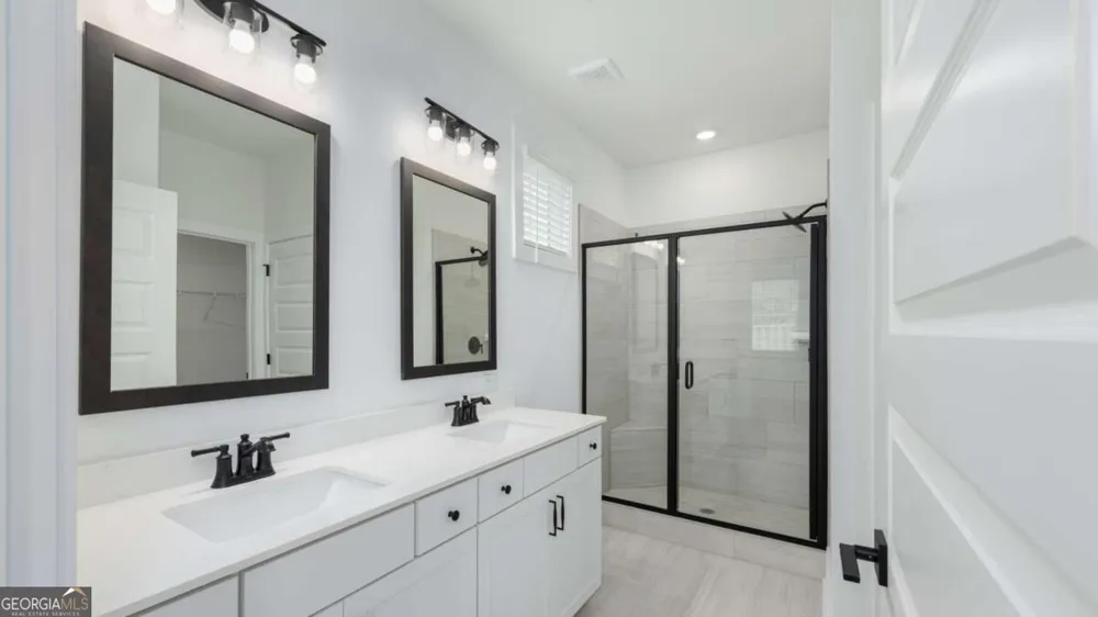 1469 Longwing LN Marietta, GA 30066
