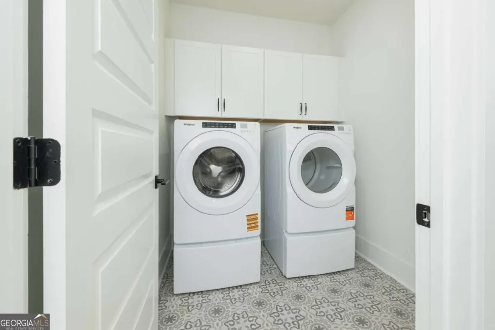 1469 Longwing LN Marietta, GA 30066
