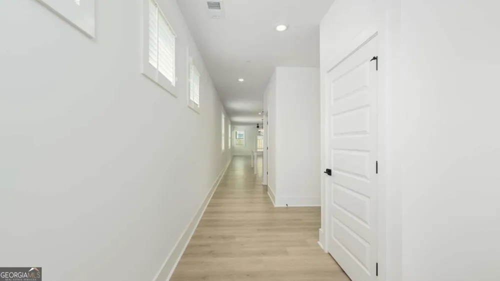 1469 Longwing LN Marietta, GA 30066