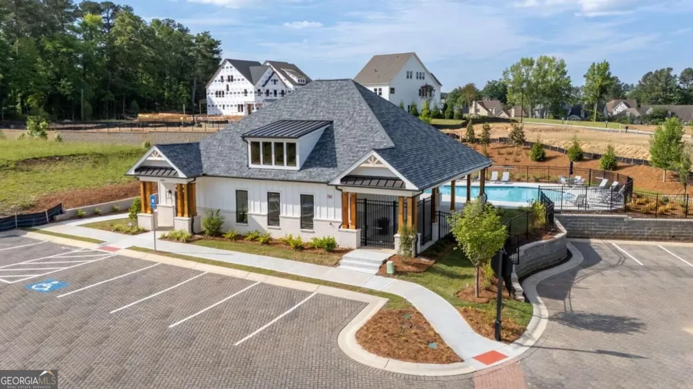 1469 Longwing LN Marietta, GA 30066
