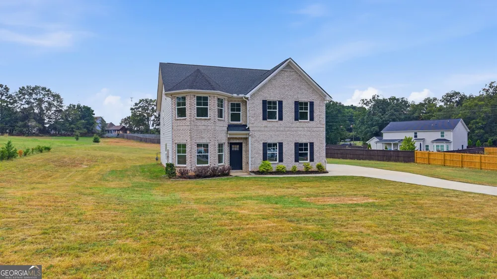 685 S Jeff Davis DR Fayetteville, GA 30215