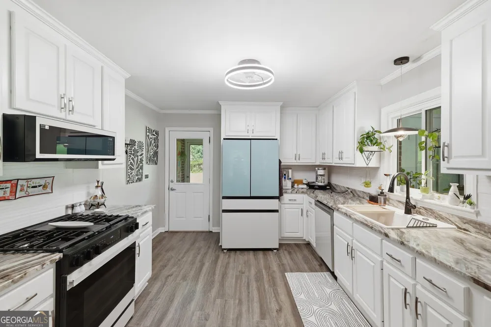 38 Furman ST Toccoa, GA 30577