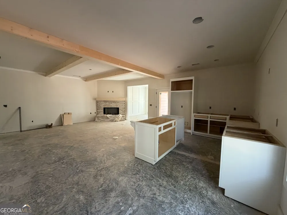 126 Holders Siding RD Jefferson, GA 30549