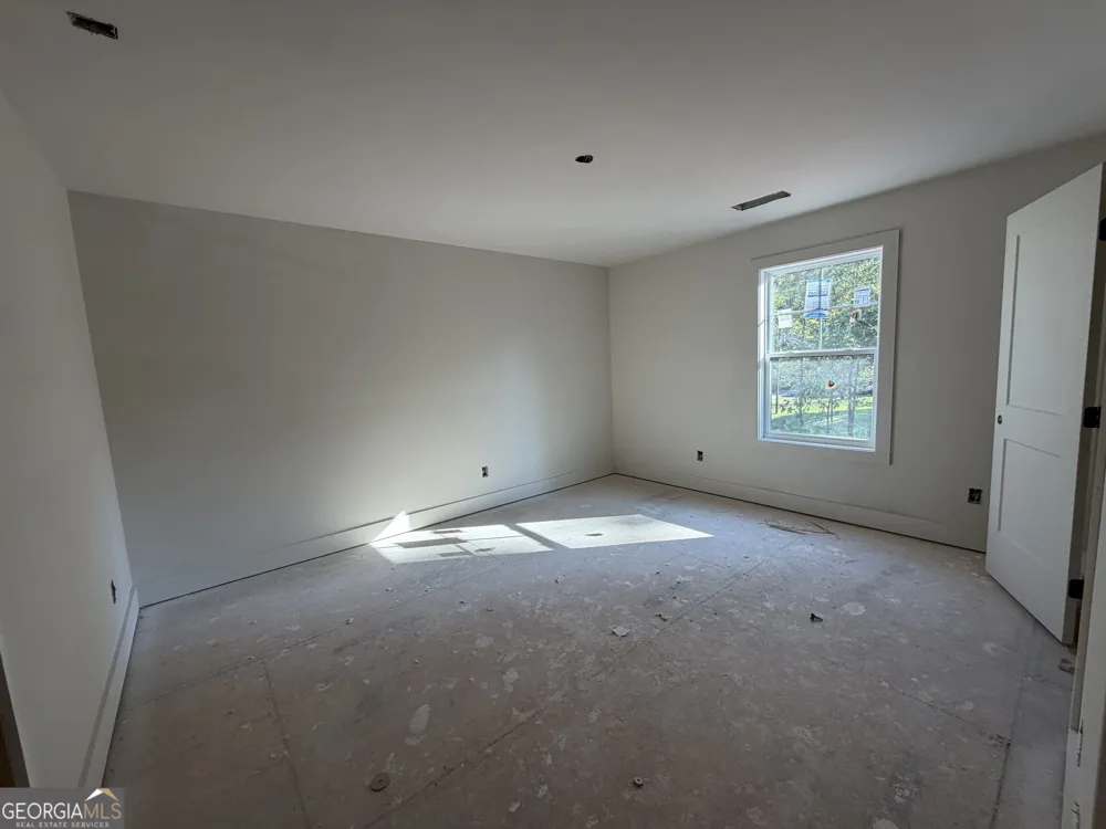 126 Holders Siding RD Jefferson, GA 30549