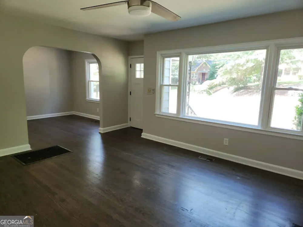 1444 Boulevard Lorraine SW Atlanta, GA 30311