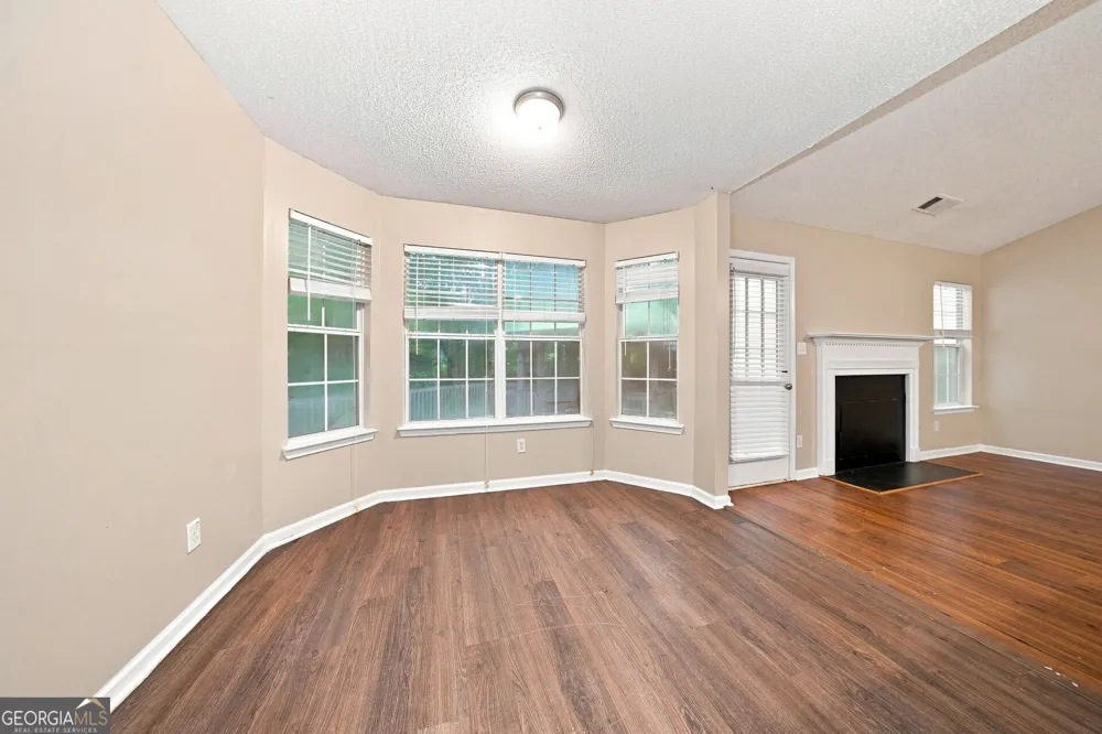 125 River View CT Hampton, GA 30228