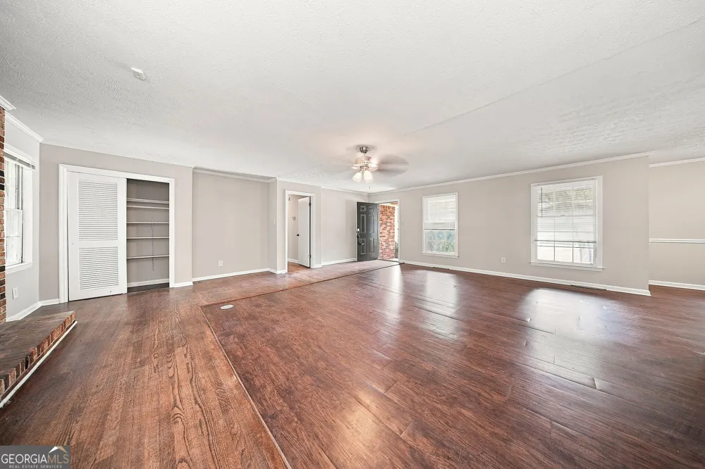 10134 Westview DR SW Covington, GA 30014