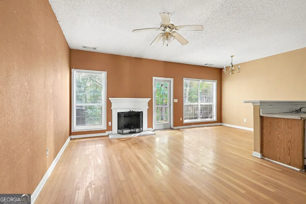 136 Madeline CT McDonough, GA 30253