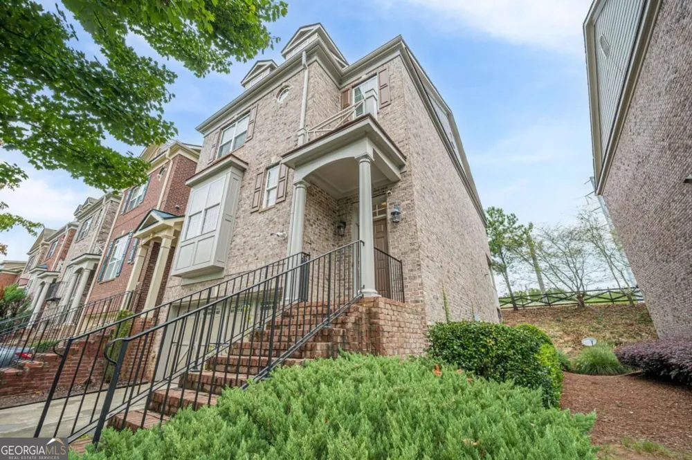 3880 Fairhill PT Alpharetta, GA 30004